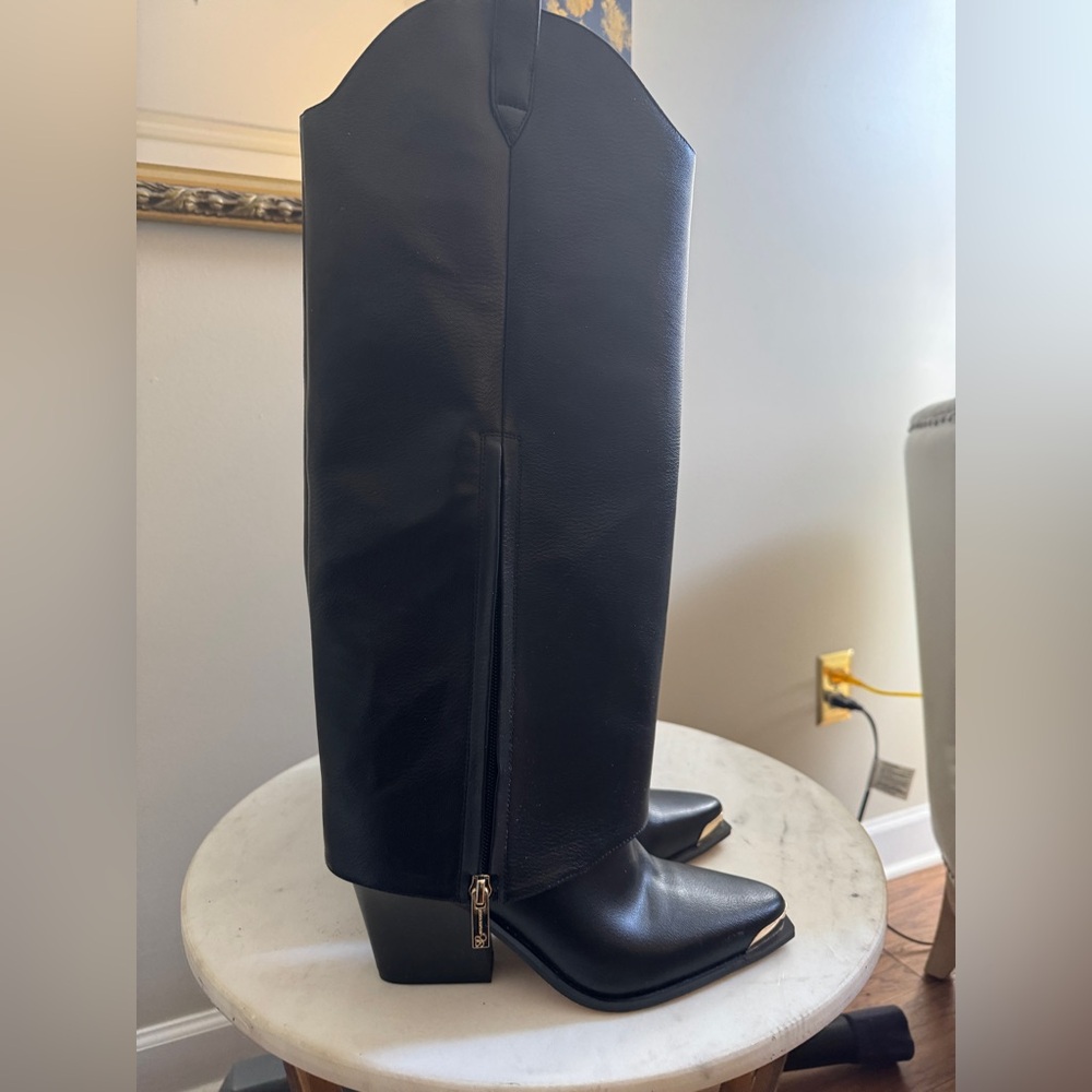 Jessica Simpson Womens Astoli Faux leather Cowboy, Western Boots. Size 7